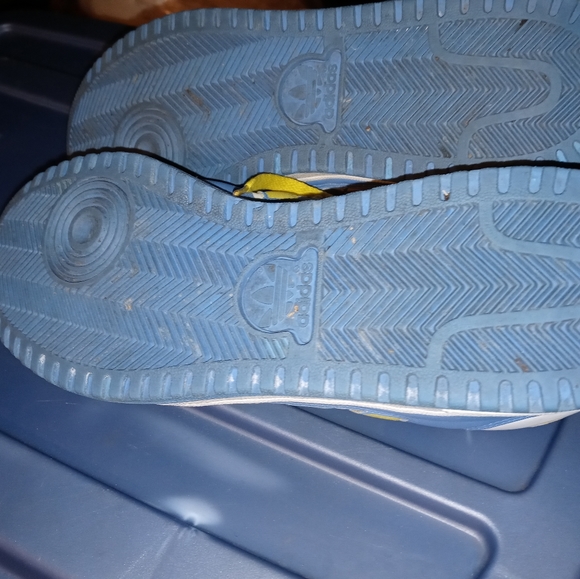 adidas - Picture 3 of 7